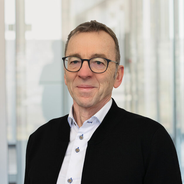 Achim Hennes